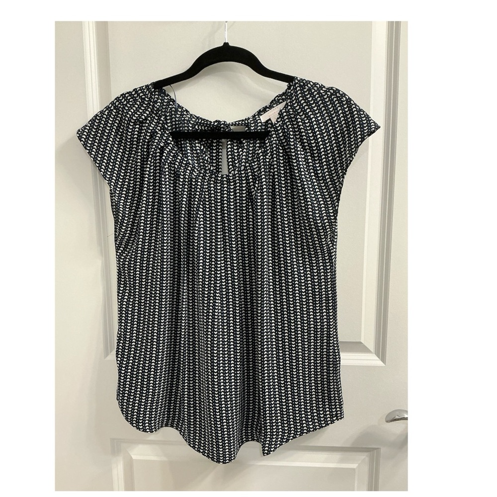 LC Lauren Conrad Black & White Printed Cap-Sleeve Blouse